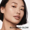 Light-Revealing Pearls of Powder